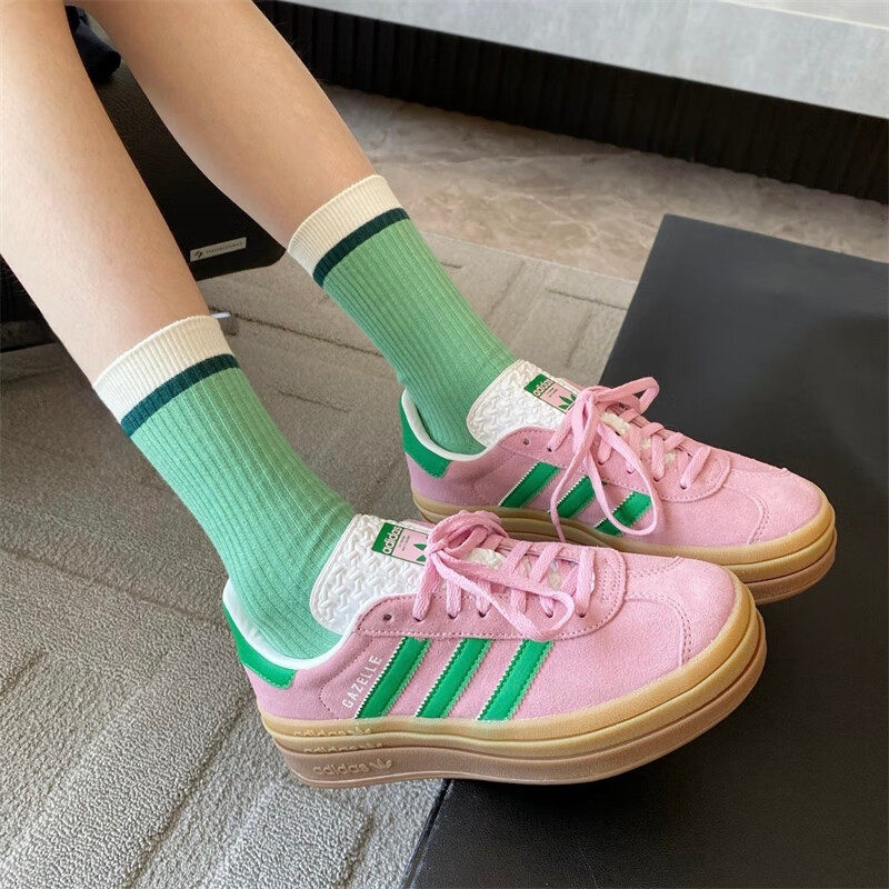 アディダス IE0420 レトロ レディース スエード トレ - Adidas Shoes Gazelle のレビューと価格